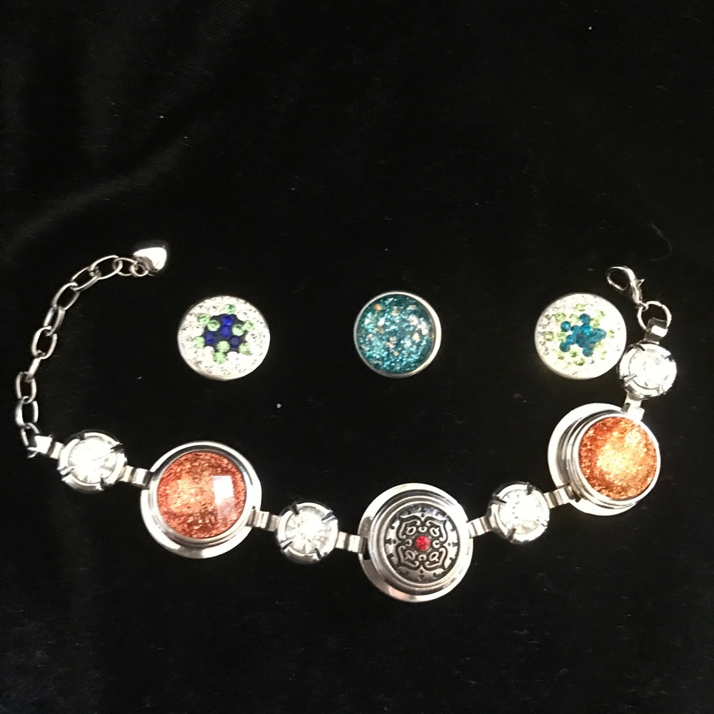 Interchangeable Button Bracelet - image 2